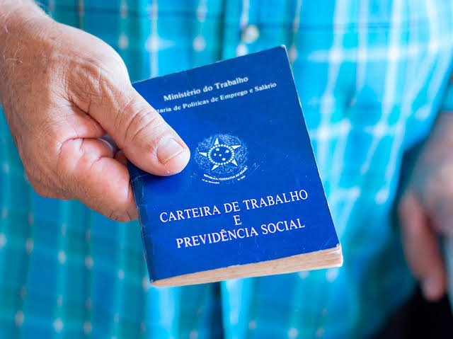 Quem pode fazer empréstimo CLT? Entenda as regras e quem tem direito